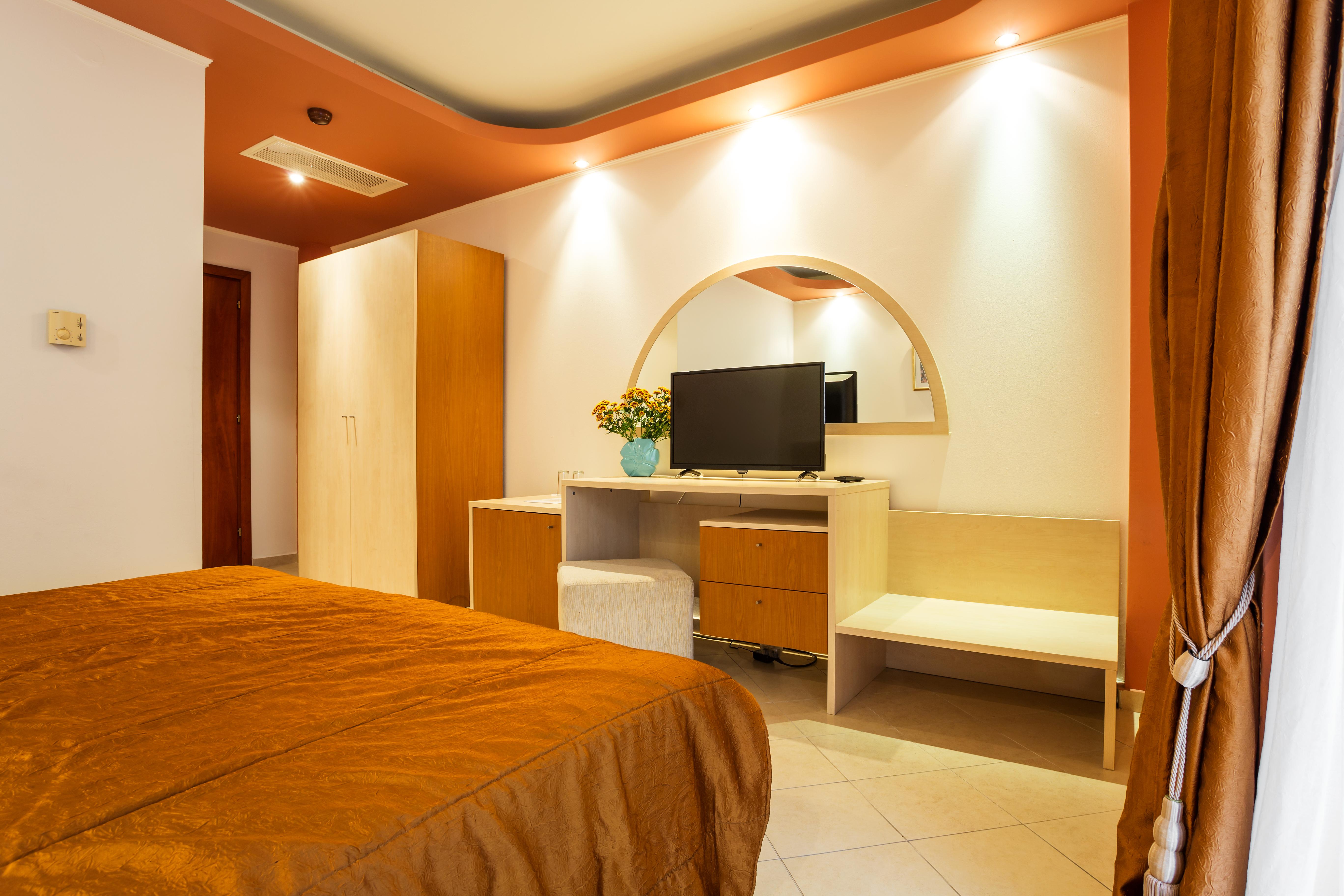 Family Hotel Gold Pearl (Adults Only) Sunny Beach Exterior photo